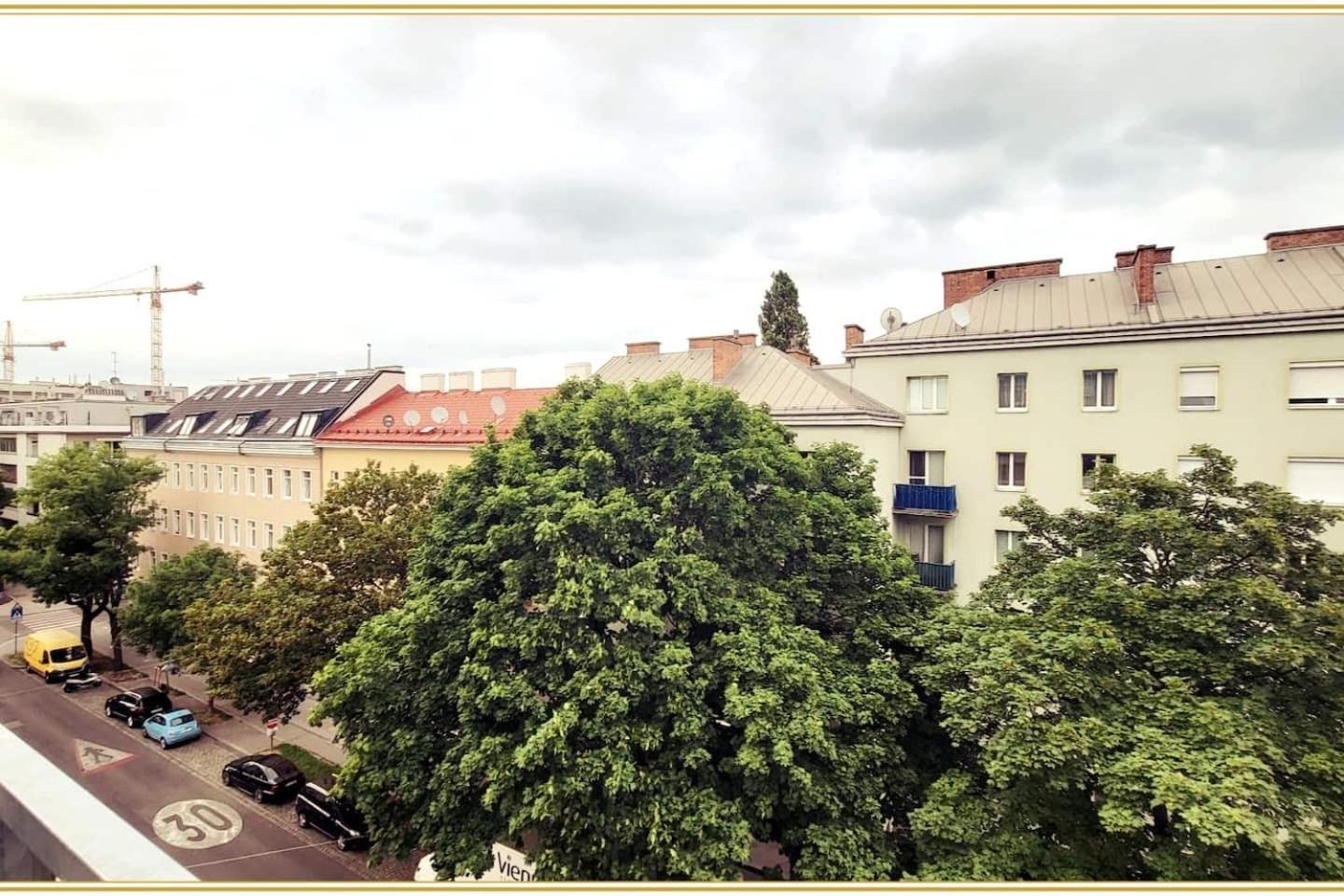 Sky * Vienne
